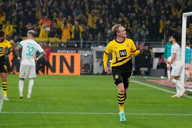 Hasil Bundesliga: Borussia Dortmund Sikat Werder Bremen 1-0, Naik ke Puncak Klasemen