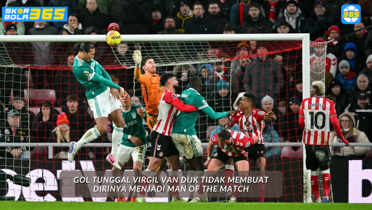 Virgil van Dijk melompat tinggi sundul bola ke gawang Sunderland, gol tunggal kemenangan Liverpool 1-0, laga 12 Februari 2026.
