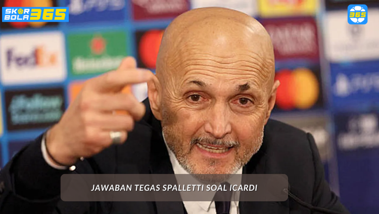 Ekspresi serius pelatih Luciano Spalletti saat menjawab pertanyaan wartawan tentang rumor transfer Mauro Icardi ke Juventus dalam konferensi pers di Stadio Tardini.