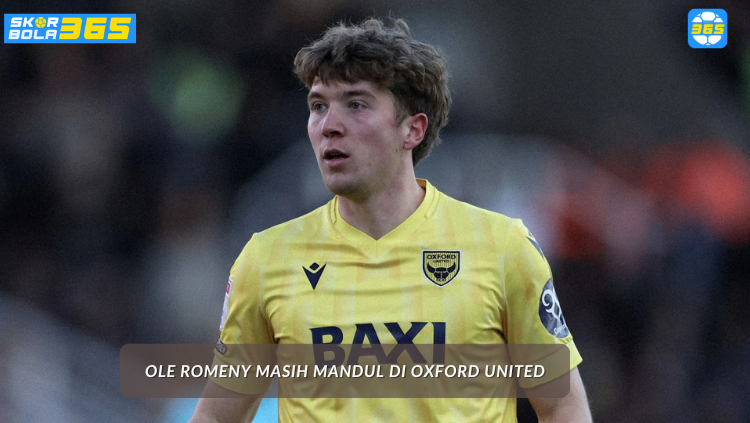 Ole Romeny saat berlaga bersama Oxford United di Championship, belum mencetak gol musim ini – SKOR BOLA 365