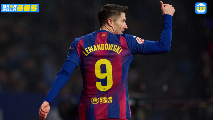 Robert Lewandowski merasa tidak dihargai Barcelona. SKOR BOLA 365
