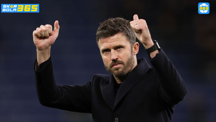 Michael Carrick boyong mantan anak asuhnya Hayden Hackney dari Middlesbrough ke Manchester United. SKOR BOLA 365