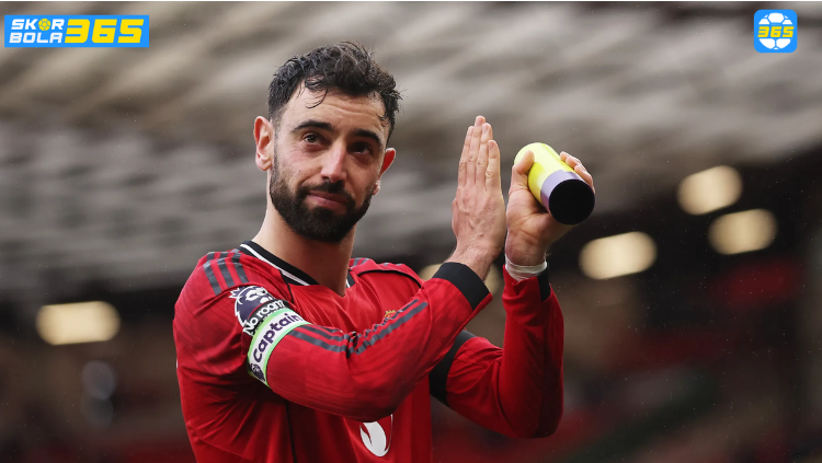 Bruno Fernandes merayakan assist ke-19 miliknya. Satu assist lagi samai rekor Premier League. SKOR BOLA 365