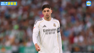 Federico Valverde konflik dengan Real Madrid, Manchester United siap manfaatkan situasi SKOR BOLA 365