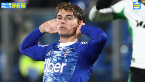 Pemain Nico Paz berseragam Como menolak kembali ke Real Madrid. Sumber SKOR BOLA 365.