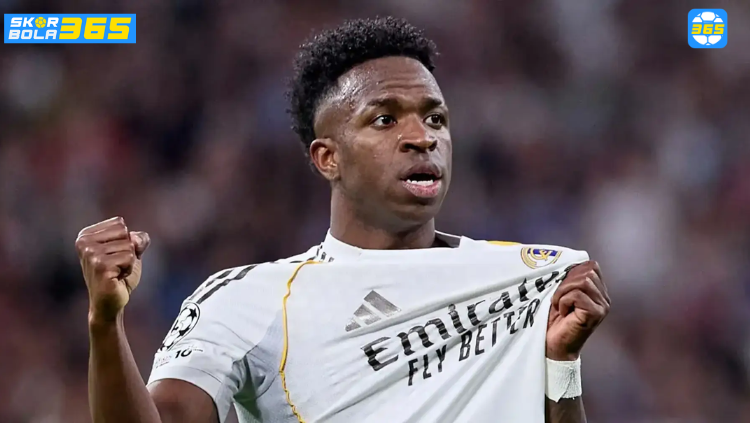Vinicius Junior merayakan gol bersama rekan setim di Real Madrid, kontrak baru segera diumumkan SKOR BOLA 365