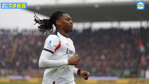 Kode transfer Rafael Leao ke Manchester United versi analisis SKOR BOLA 365