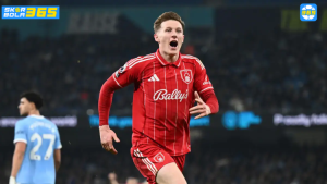SKOR BOLA 365 laporan Elliot Anderson dibeli Manchester City di atas Rp2,5 triliun, Man United menyerah dalam derby transfer