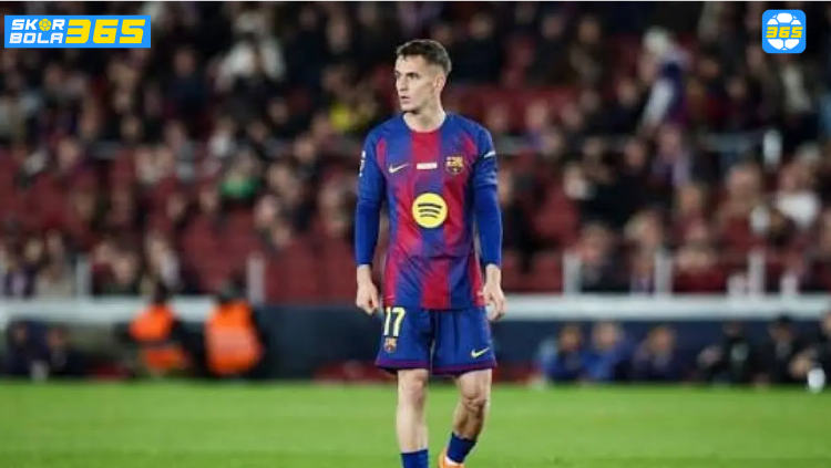 Ferran Torres mengenakan seragam Barcelona saat tampil dalam pertandingan LaLiga, bersiap menguasai jalannya laga di depan ribuan suporter.